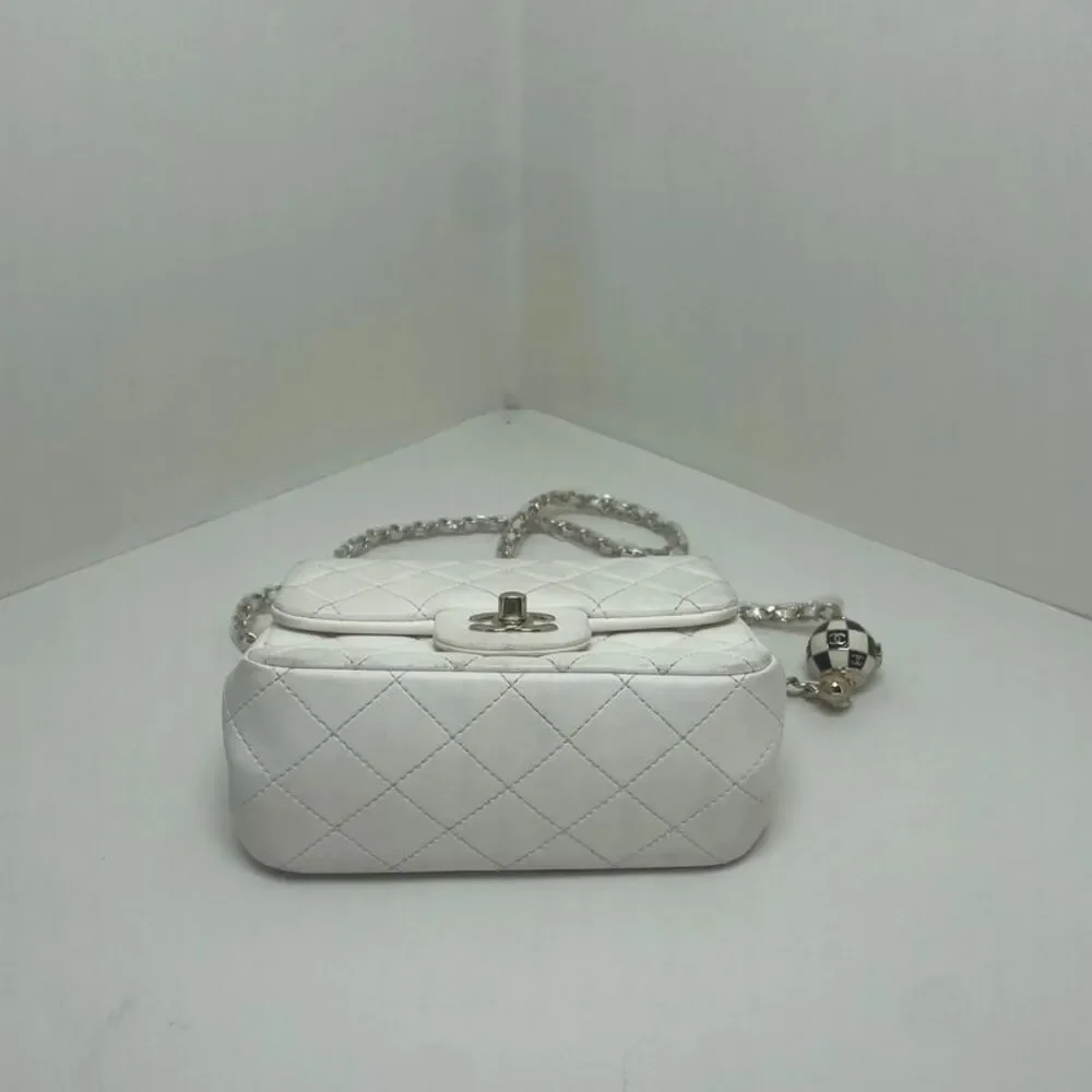 Chanel Women Pre-Loved Bag Very Good Condition